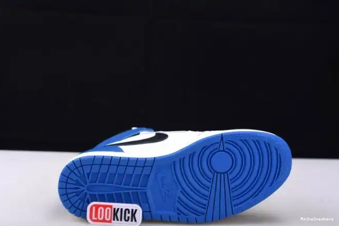 MaikeSneakers Blue White and Jordan Air Travis DH3227-105 1 Scott 0602